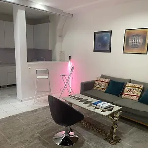  Appartement 50m2 Private In Center