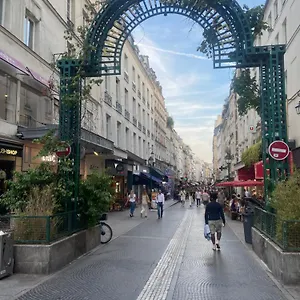  Appartement Rue Montorgueil